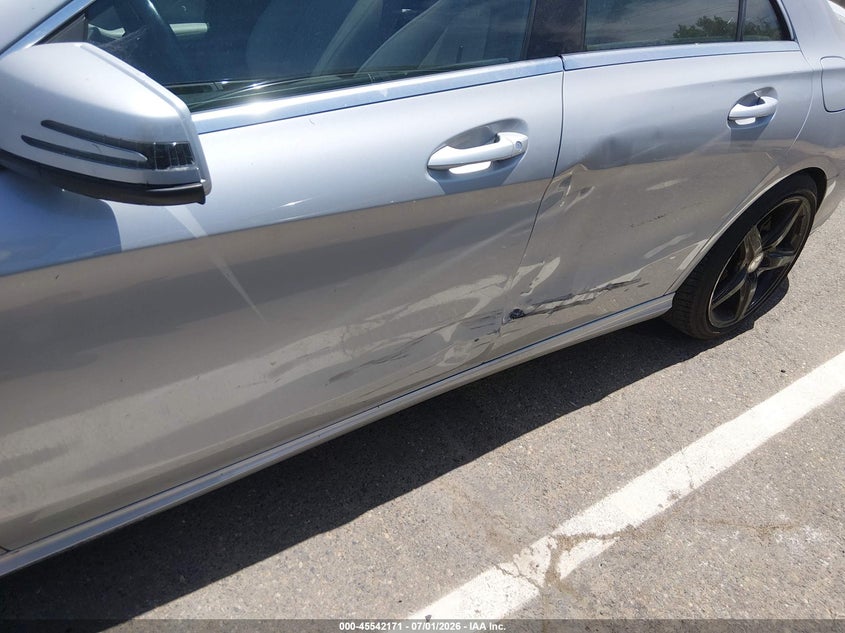 2014 Mercedes-benz VIN WDDSJ4EB3EN038443 IAAI salvage auction — LEFT SIDE, Clear - Dealer Only (California), sold $1,850 on 2026-07-21 (photo 6)