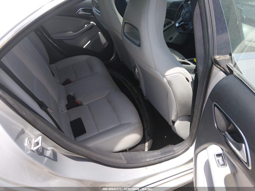 2014 Mercedes-benz VIN WDDSJ4EB3EN038443 IAAI salvage auction — LEFT SIDE, Clear - Dealer Only (California), sold $1,850 on 2026-07-21 (photo 8)