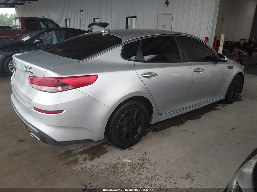 2020 Kia Optima VIN 5XXGT4L30LG431329 IAAI salvage auction — WATER/FLOOD, Salvage (Texas), sold $1,875 on 2026-07-24 (photo 4)