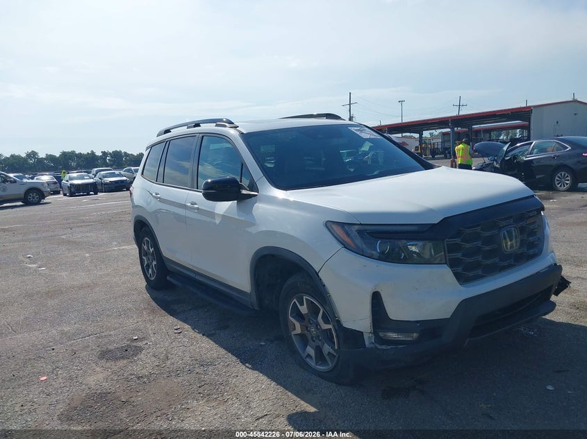 2023 Honda Passport VIN 5FNYF8H68PB002907 — IAAI salvage auction photo