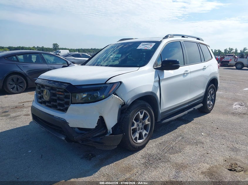 2023 Honda Passport VIN 5FNYF8H68PB002907 IAAI salvage auction — FRONT END, Wait Title, sold $9,050 on 2026-08-26 (photo 2)