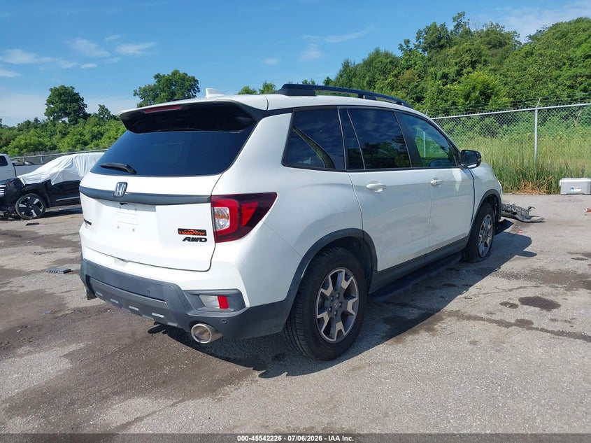 2023 Honda Passport VIN 5FNYF8H68PB002907 IAAI salvage auction — FRONT END, Wait Title, sold $9,050 on 2026-08-26 (photo 4)