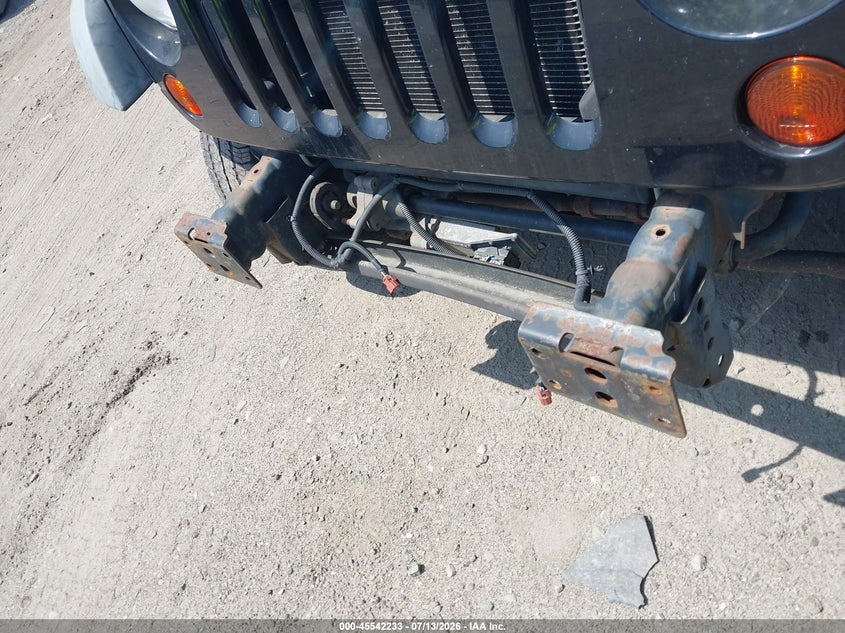 2011 Jeep Wrangler unlimited VIN 1J4HA6H1XBL503417 IAAI salvage auction — FRONT END, Clear (Massachusetts), sold $2,100 on 2026-07-18 (photo 6)