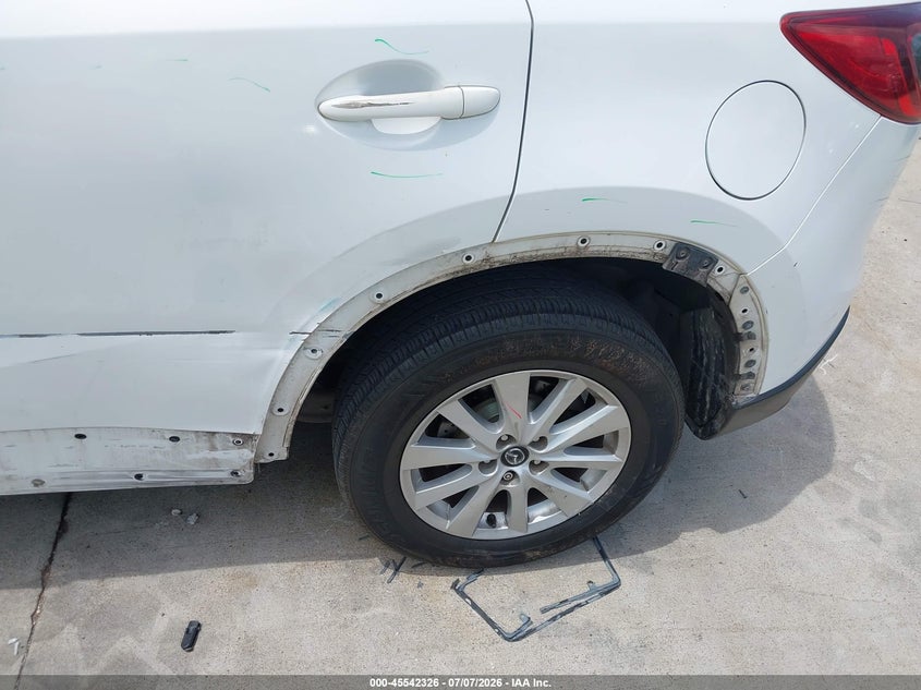 2013 Mazda Cx-5 VIN JM3KE2CE9D0123497 IAAI salvage auction — SIDE, Salvage (Texas), sold $2,000 on 2026-07-15 (photo 6)