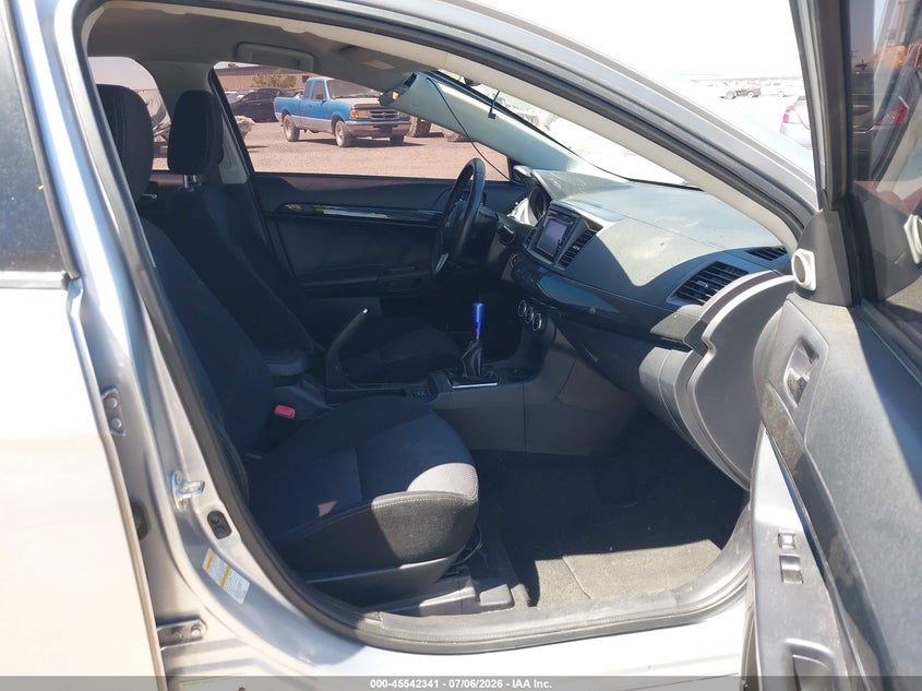 2015 Mitsubishi Lancer evolution VIN JA32W8FV8FU006606 IAAI salvage auction — FRONT & REAR, Salvage Title, sold $6,900 on 2026-07-30 (photo 5)