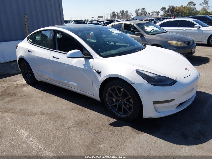 2021 Tesla Model 3 VIN 5YJ3E1EB8MF066821 IAAI salvage auction — LEFT SIDE, Salvage (California), sold $5,500 on 2026-07-31 (photo 1)
