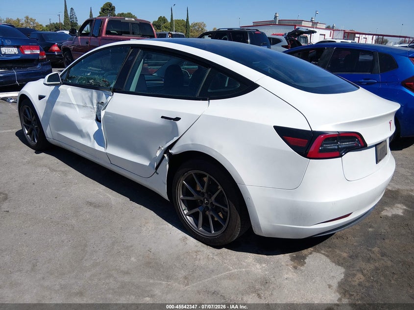 2021 Tesla Model 3 VIN 5YJ3E1EB8MF066821 IAAI salvage auction — LEFT SIDE, Salvage (California), sold $5,500 on 2026-07-31 (photo 3)