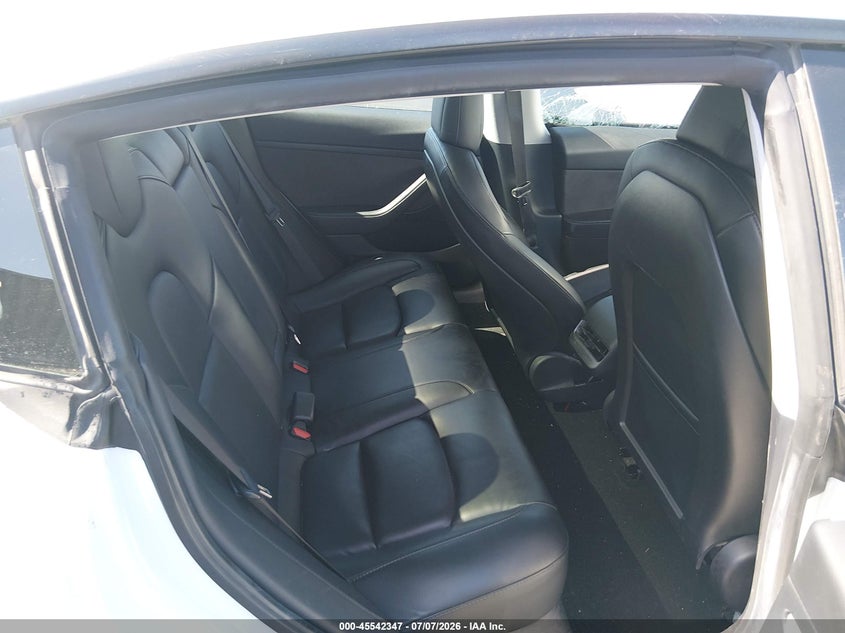 2021 Tesla Model 3 VIN 5YJ3E1EB8MF066821 IAAI salvage auction — LEFT SIDE, Salvage (California), sold $5,500 on 2026-07-31 (photo 8)