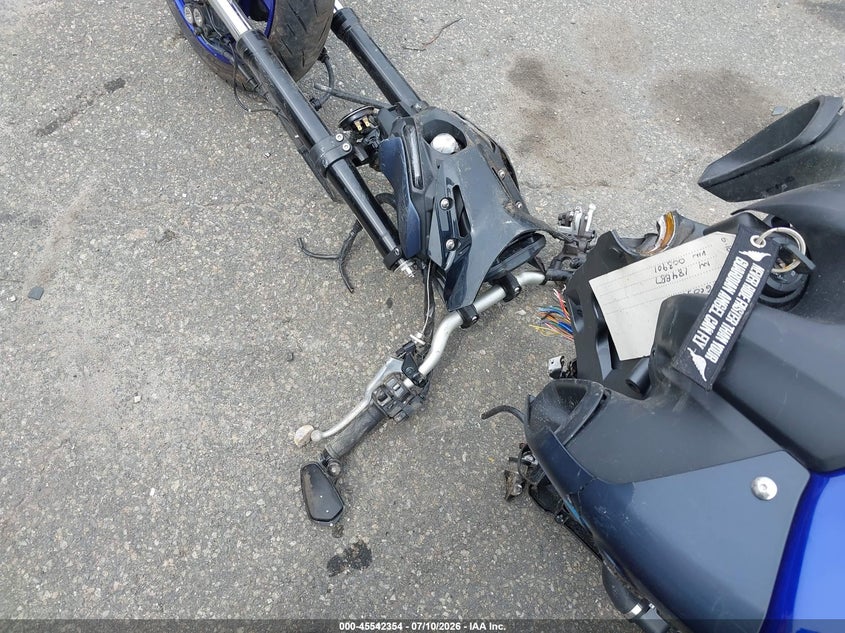 2023 Yamaha Mt VIN JYARN71E2PA003901 IAAI salvage auction — ALL OVER, Salvage Title, sold $425 on 2026-09-08 (photo 7)