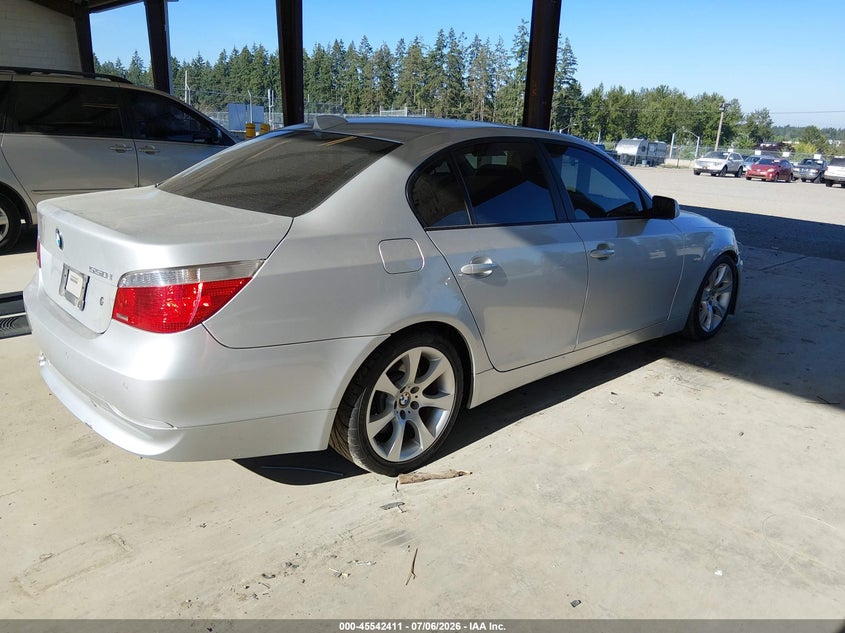 2007 BMW 5 series VIN WBANB535X7CP08475 IAAI salvage auction — RIGHT FRONT, Bill Of Sale (Washington), sold $400 on 2026-07-22 (photo 4)