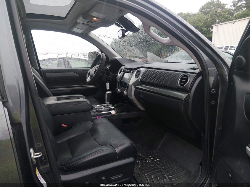 2018 Toyota Tundra VIN 5TFAY5F17JX699436 IAAI salvage auction — EXTERIOR BURN, Salvage (Massachusetts), sold $13,600 on 2026-07-28 (photo 5)