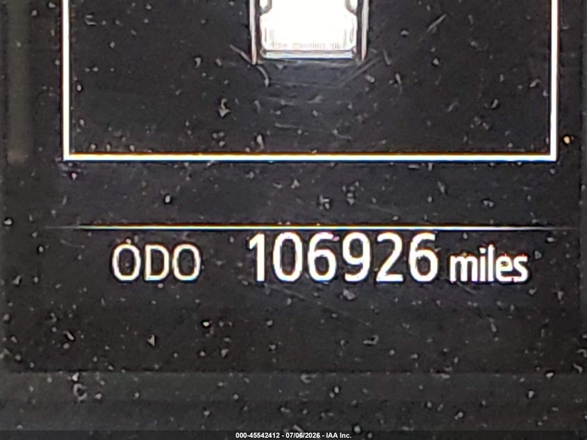 2018 Toyota Tundra VIN 5TFAY5F17JX699436 IAAI salvage auction — EXTERIOR BURN, Salvage (Massachusetts), sold $13,600 on 2026-07-28 (photo 7)