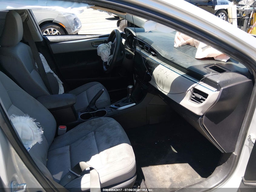 2014 Toyota Corolla VIN 5YFBURHE0EP011465 IAAI salvage auction — FRONT END, Salvage Title, sold $1,050 on 2026-07-31 (photo 5)
