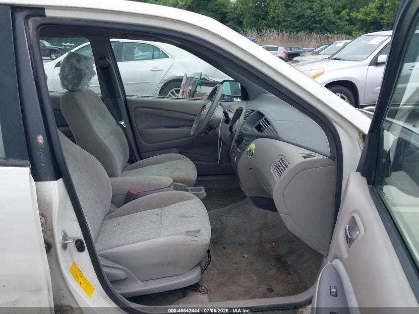 2003 Toyota Prius VIN JT2BK18U330083422 IAAI salvage auction — LEFT & RIGHT, Clear (Maryland), sold $275 on 2026-07-30 (photo 5)
