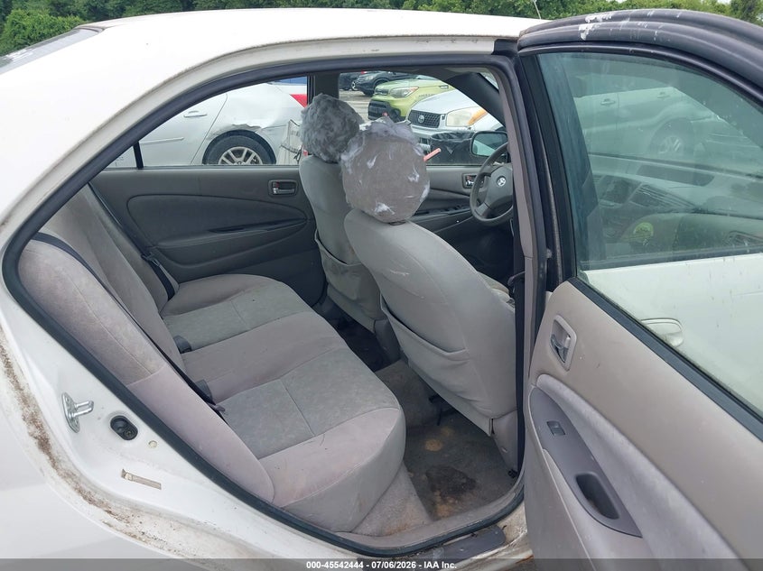 2003 Toyota Prius VIN JT2BK18U330083422 IAAI salvage auction — LEFT & RIGHT, Clear (Maryland), sold $275 on 2026-07-30 (photo 8)