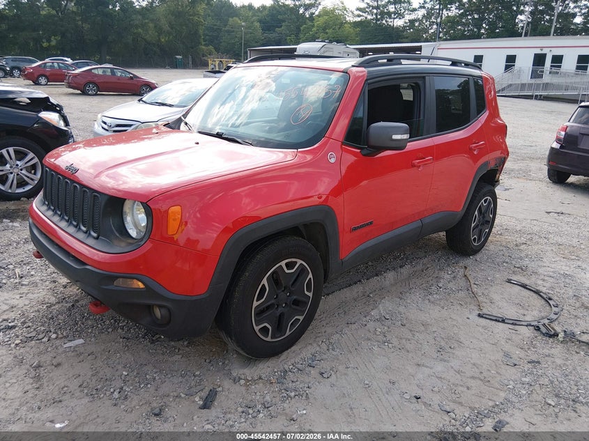 2017 Jeep Renegade VIN ZACCJBCB6HPF30322 IAAI salvage auction — REAR END, Salvage Title, sold $1,400 on 2026-08-13 (photo 2)
