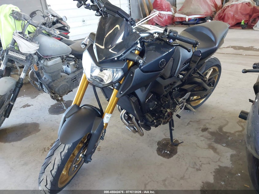 2014 Yamaha Fz VIN JYARN33E0EA003897 IAAI salvage auction — ENGINE DAMAGE, Mv-907A (New York), sold $2,650 on 2026-07-15 (photo 2)