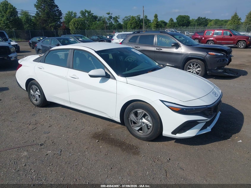 2026 Hyundai Elantra VIN KMHLL4DG0TU222596 — IAAI salvage auction photo