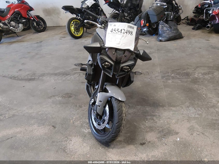 2017 Yamaha Fz VIN JYARN48Y3HA000361 IAAI salvage auction — UNKNOWN, Salvage (California), sold $4,250 on 2026-07-14 (photo 5)