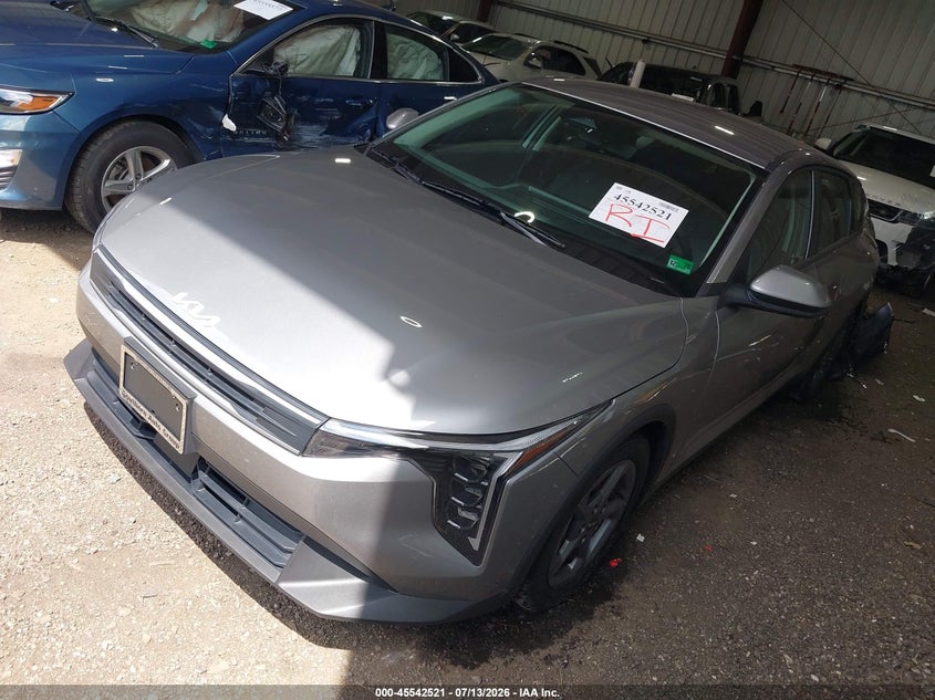 2025 Kia K4 VIN 3KPFT4DE0SE227875 IAAI salvage auction — REAR END, Salvage Title, sold $7,200 on 2026-10-08 (photo 2)