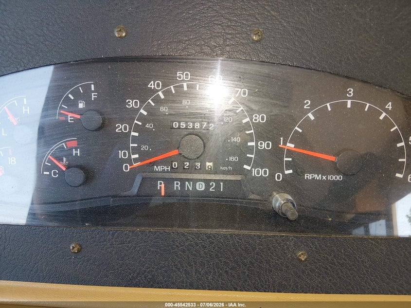 1999 Ford F-550 super duty VIN 3FCNF53S9XJA21016 IAAI salvage auction — LEFT SIDE, Clear (Wisconsin), sold $100 on 2026-07-18 (photo 7)