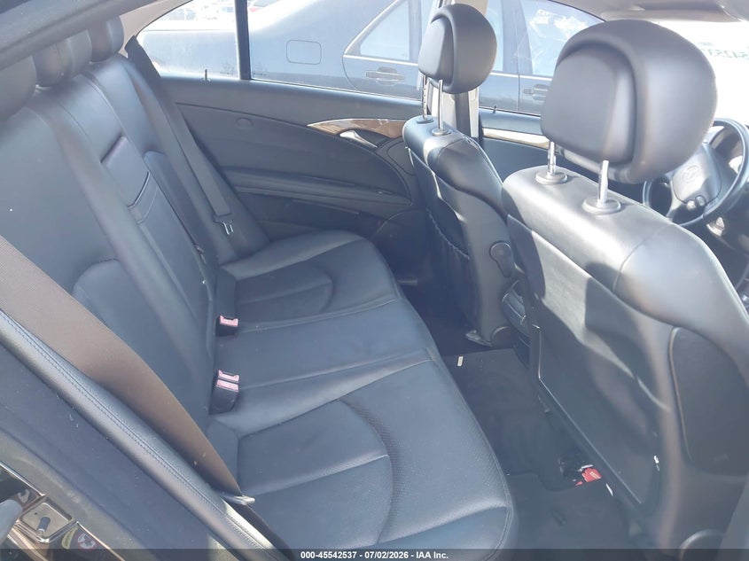 2007 Mercedes-benz E-class VIN WDBUF56X37B107509 IAAI salvage auction — NORMAL WEAR, Clear (Virginia), sold $725 on 2026-07-27 (photo 8)