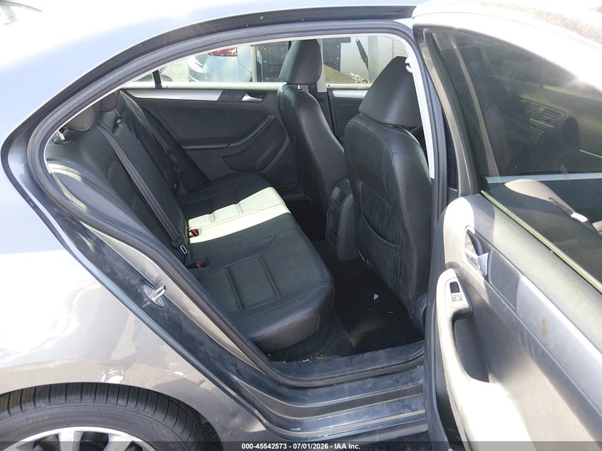 2017 Volkswagen Jetta VIN 3VWDB7AJ5HM367316 IAAI salvage auction — NORMAL WEAR, Salvage Title, sold $3,150 on 2026-07-24 (photo 8)