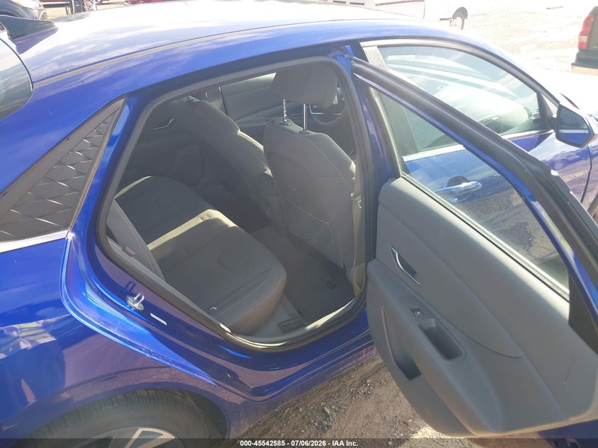 2025 Hyundai Elantra VIN KMHLS4DG8SU951723 IAAI salvage auction — FRONT END, Salvage Title, sold $5,100 on 2026-07-15 (photo 8)