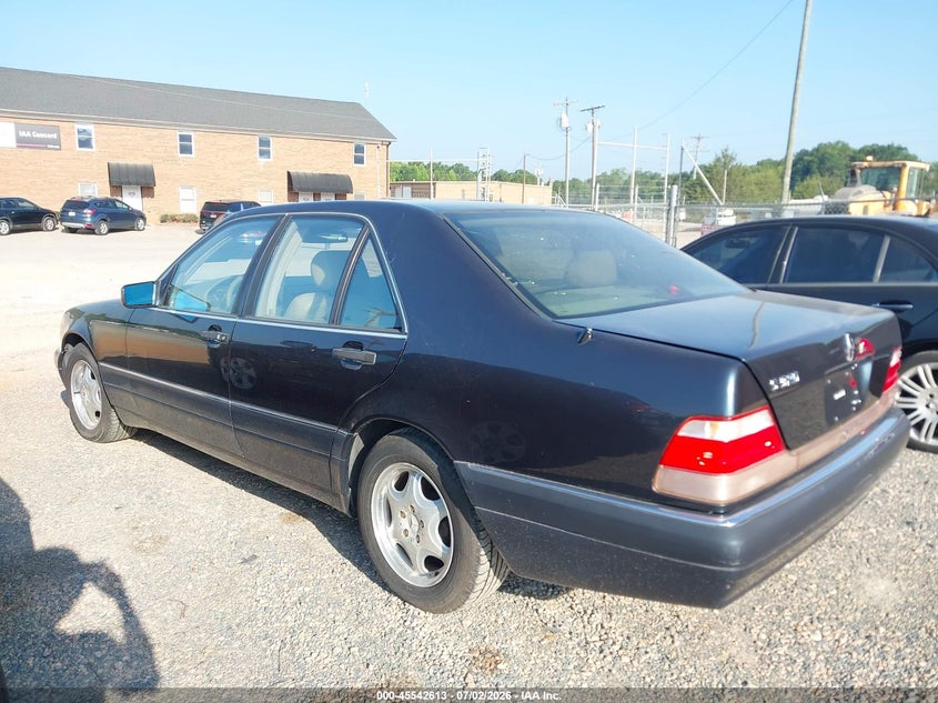 1998 Mercedes-benz S class VIN WDBGA32G5WA396158 IAAI salvage auction — NORMAL WEAR, Clear (New York), sold $4,300 on 2026-07-27 (photo 3)