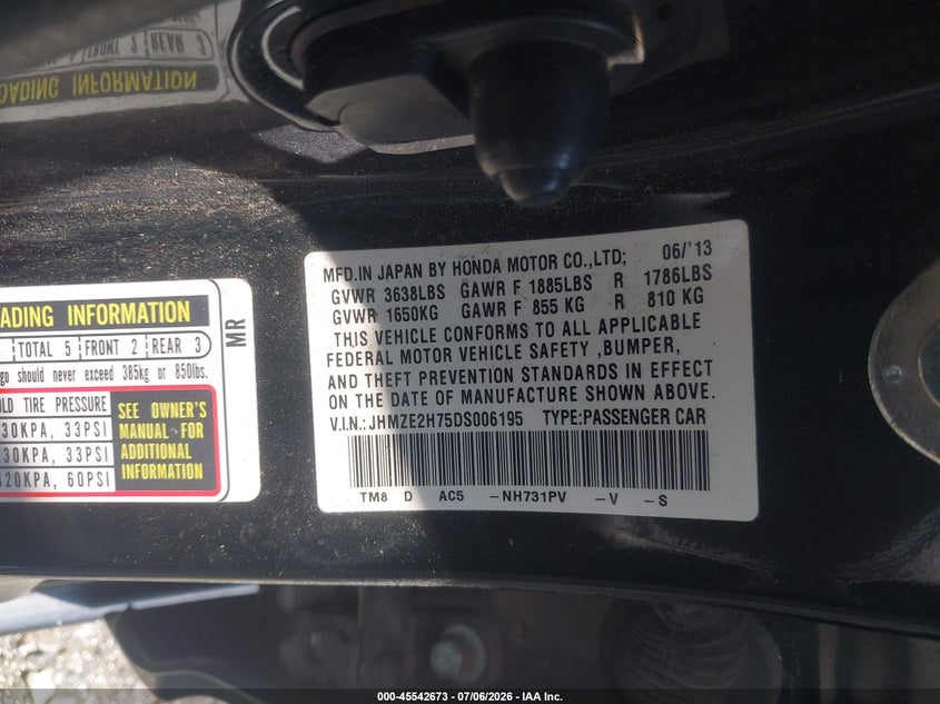 2013 Honda Insight VIN JHMZE2H75DS006195 IAAI salvage auction — SIDE, Salvage Title, sold $1,200 on 2026-08-02 (photo 9)