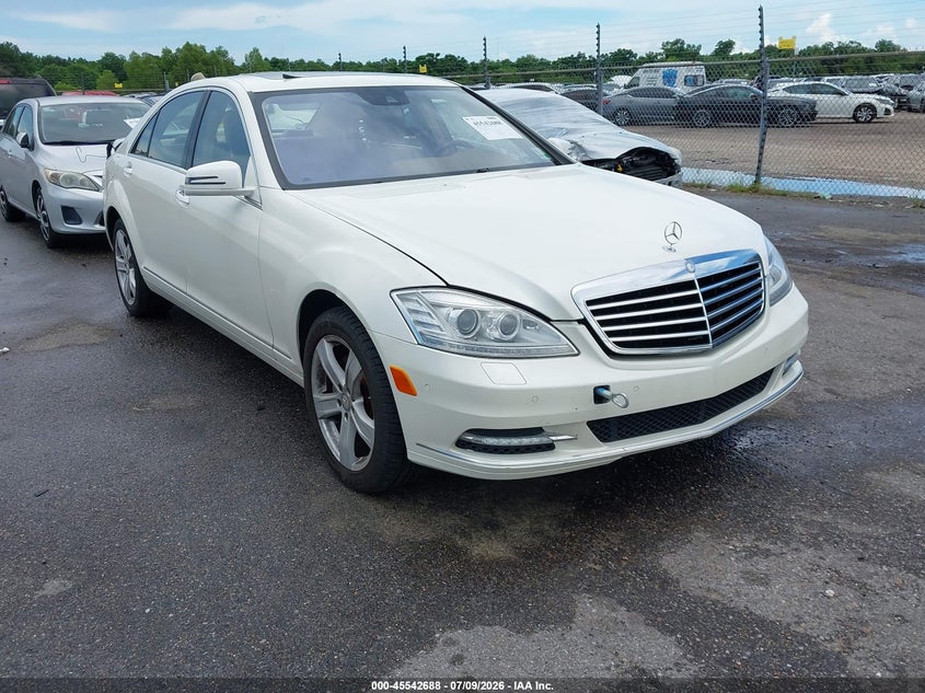 2010 Mercedes-benz S class VIN WDDNG7BB6AA314620 IAAI salvage auction — WATER/FLOOD, Salvage (Louisiana), sold $1,450 on 2026-07-29 (photo 1)