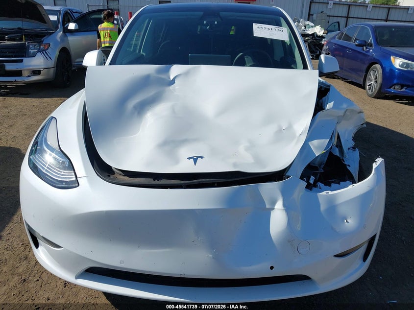 2023 Tesla Model y VIN 7SAYGDEE7PF592733 IAAI salvage auction — FRONT END, Bill Of Sale (Washington), sold $3,950 on 2026-07-28 (photo 6)