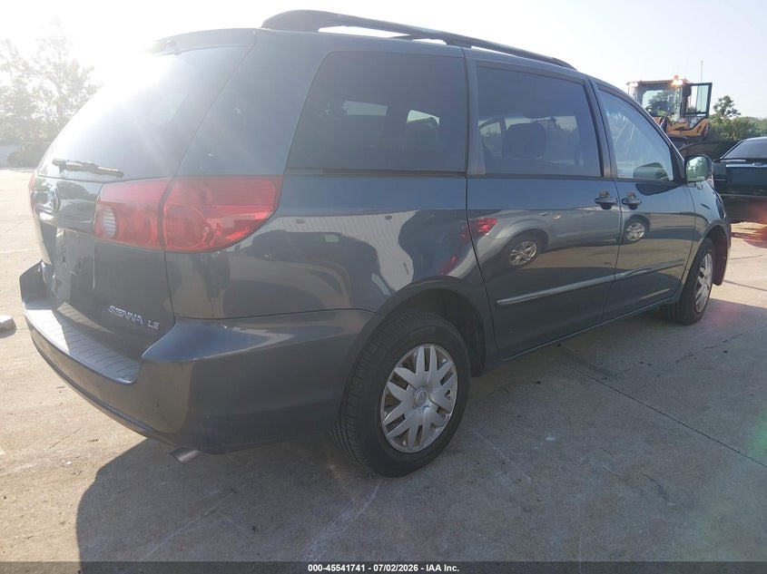 2008 Toyota Sienna VIN 5TDZK23CX8S161130 IAAI salvage auction — NORMAL WEAR, Clear (Missouri), sold $325 on 2026-07-28 (photo 4)