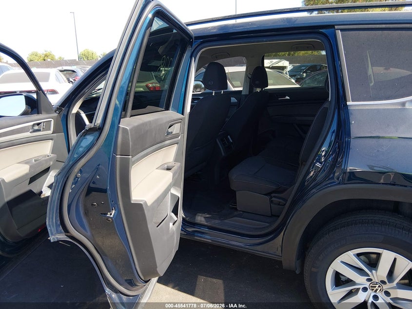 2021 Volkswagen Atlas VIN 1V2GP2CA9MC609441 IAAI salvage auction — LEFT REAR, Wait Title, sold $6,400 on 2026-08-14 (photo 8)