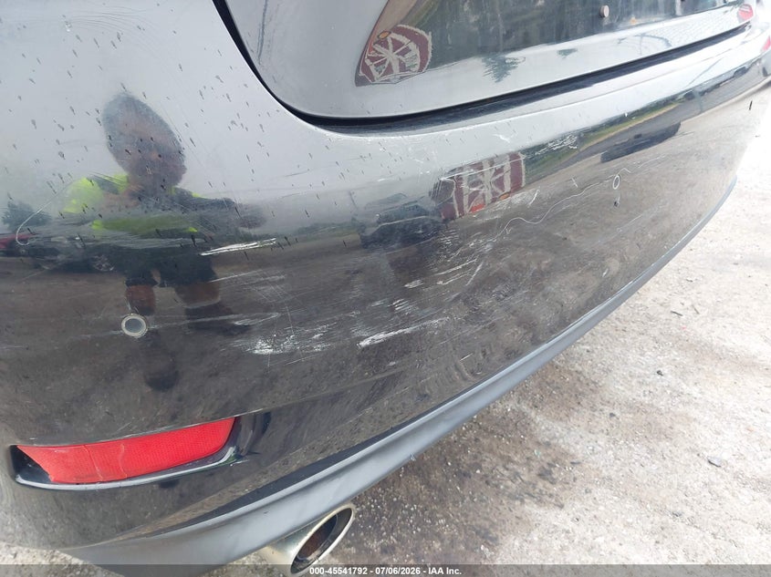 2013 Lexus ES VIN JTHBK1GG3D2079846 IAAI salvage auction — NORMAL WEAR, Clear (Michigan), sold $875 on 2026-07-16 (photo 6)