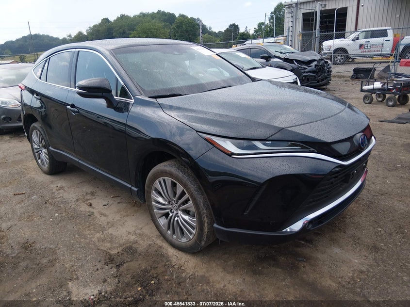 2024 Toyota Venza VIN JTEAAAAH7RJ173500 — IAAI salvage auction photo