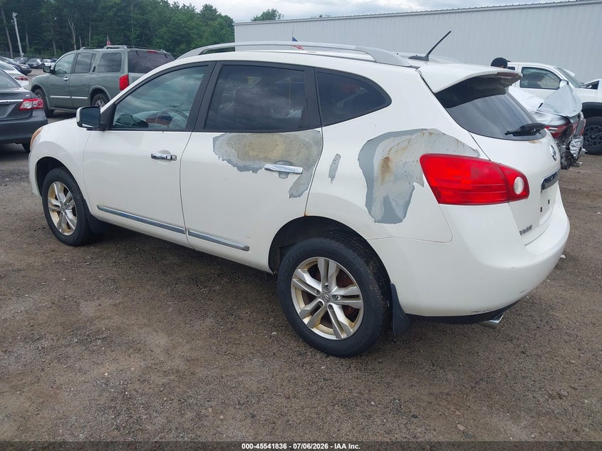 2013 Nissan Rogue VIN JN8AS5MV2DW657505 IAAI salvage auction — NORMAL WEAR, Clear (Massachusetts), sold $425 on 2026-07-31 (photo 3)