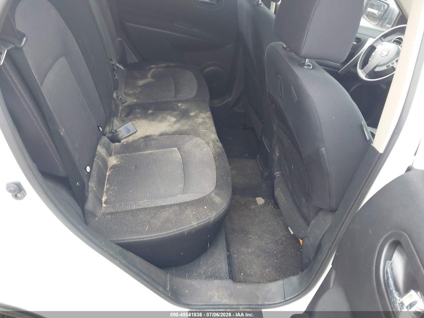 2013 Nissan Rogue VIN JN8AS5MV2DW657505 IAAI salvage auction — NORMAL WEAR, Clear (Massachusetts), sold $425 on 2026-07-31 (photo 8)