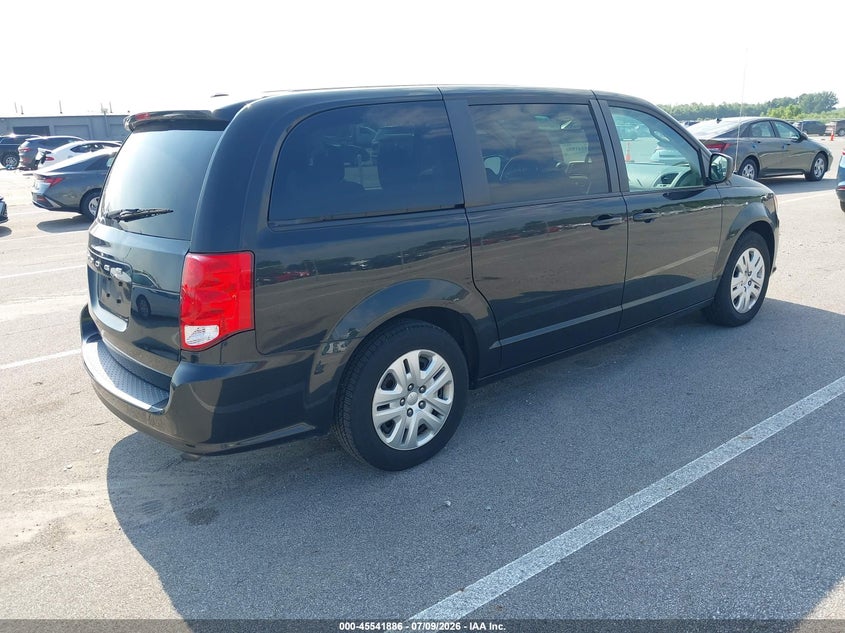 2018 Dodge Grand caravan VIN 2C4RDGBG9JR318589 IAAI salvage auction — NORMAL WEAR, Sf97 (Indiana), sold $7,425 on 2026-08-12 (photo 4)