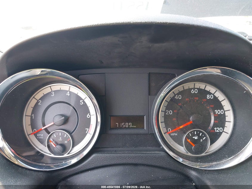 2018 Dodge Grand caravan VIN 2C4RDGBG9JR318589 IAAI salvage auction — NORMAL WEAR, Sf97 (Indiana), sold $7,425 on 2026-08-12 (photo 7)