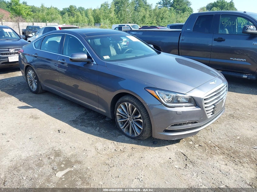 2015 Hyundai Genesis VIN KMHGN4JE5FU051167 IAAI salvage auction — SIDE, Clear (Massachusetts), sold $3,200 on 2026-07-15 (photo 1)