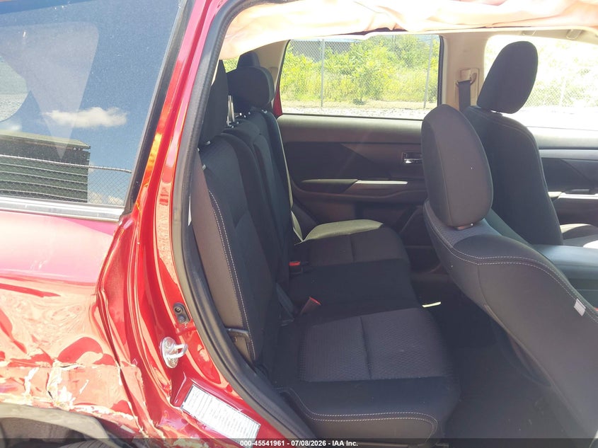 2018 Mitsubishi Outlander VIN JA4AZ3A35JZ041882 IAAI salvage auction — REAR END, Salvage (Pennsylvania), sold $2,950 on 2026-07-21 (photo 8)