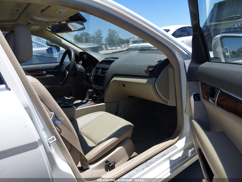 2011 Mercedes-benz C class VIN WDDGF5EB3BR146854 IAAI salvage auction — LEFT FRONT, Salvage (California), sold $1,150 on 2026-08-08 (photo 5)