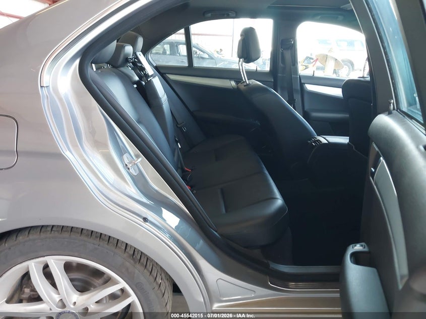 2013 Mercedes-benz VIN WDDGF4HB2DA851877 IAAI salvage auction — NORMAL WEAR, Clear - Dealer Only (California), sold $425 on 2026-07-21 (photo 8)