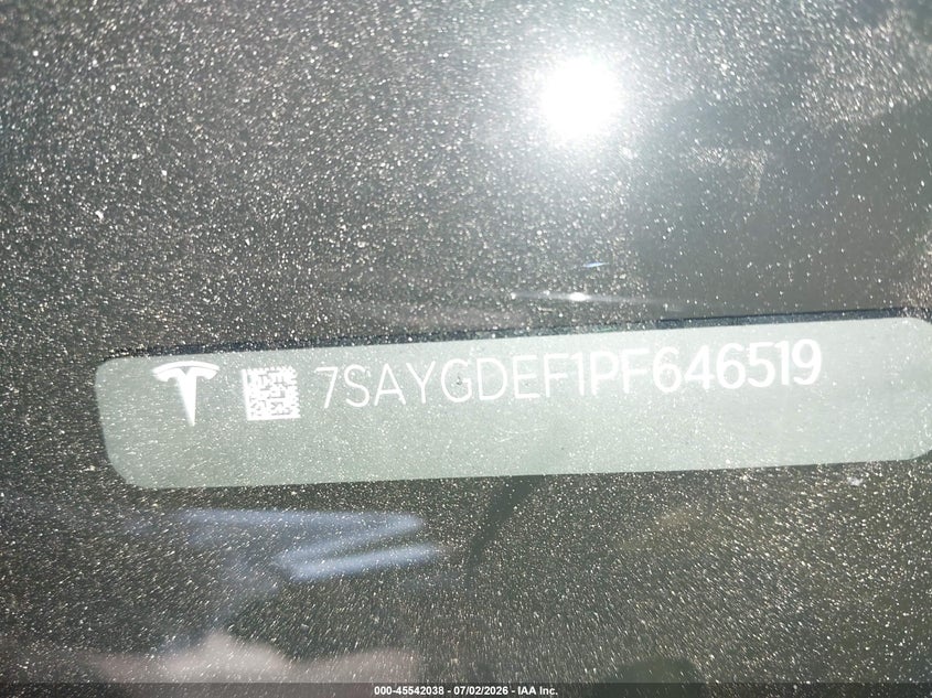 2023 Tesla Model y VIN 7SAYGDEF1PF646519 IAAI salvage auction — FRONT END, Salvage Title, sold $20,275 on 2026-08-29 (photo 9)