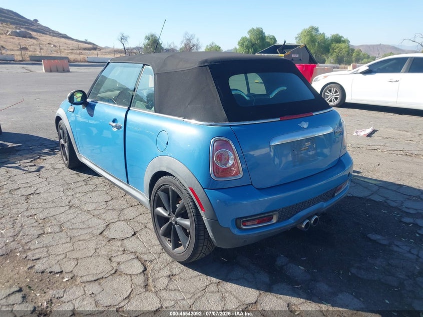 2014 Mini Convertible VIN WMWZP3C58ET298327 IAAI salvage auction — NORMAL WEAR, Clear - Dealer Only (California), sold $1,525 on 2026-08-01 (photo 3)