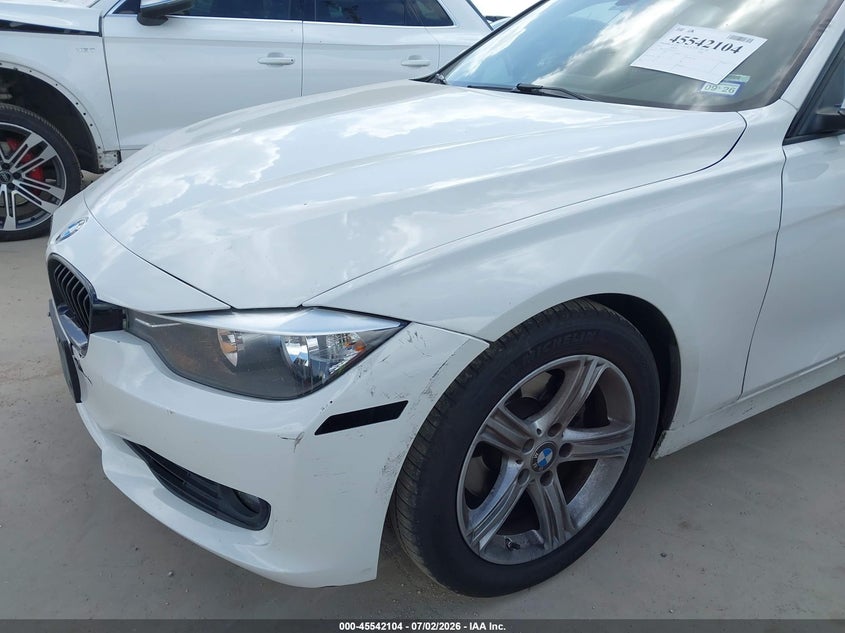 2015 BMW 3er VIN WBA3A5C51FP605415 IAAI salvage auction — NORMAL WEAR, Original (Texas), sold $600 on 2026-07-28 (photo 6)