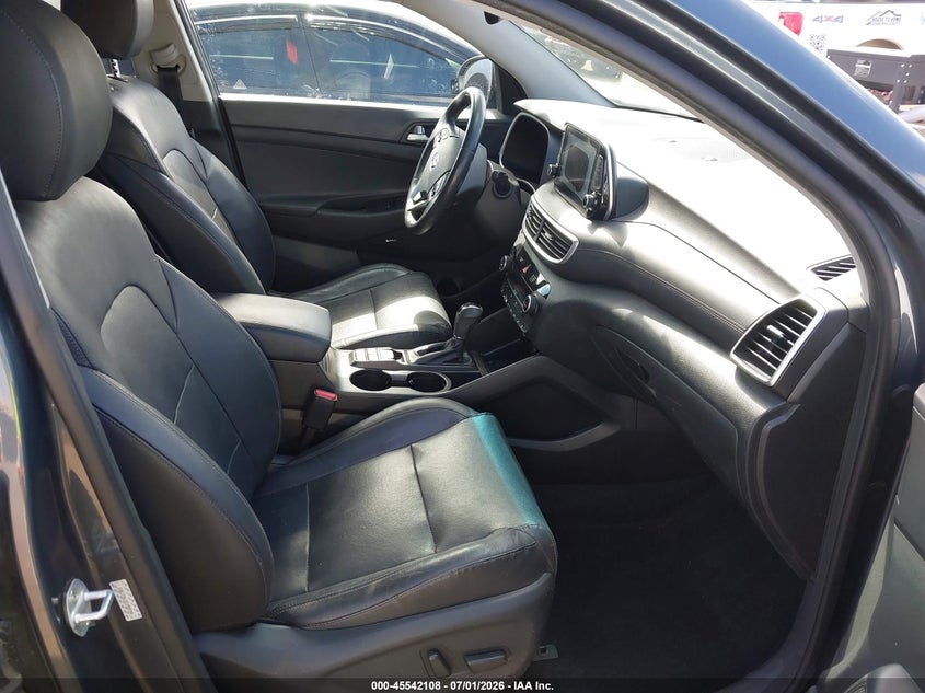 2019 Hyundai Tucson VIN KM8J33AL5KU988759 IAAI salvage auction — REAR END, Salvage (California), sold $3,600 on 2026-07-20 (photo 5)