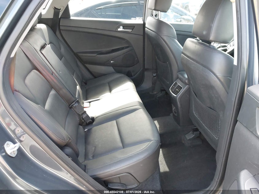 2019 Hyundai Tucson VIN KM8J33AL5KU988759 IAAI salvage auction — REAR END, Salvage (California), sold $3,600 on 2026-07-20 (photo 8)