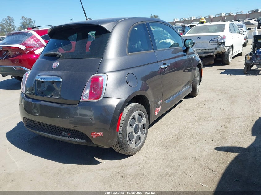 2014 Fiat 500 VIN 3C3CFFGEXET175872 IAAI salvage auction — FRONT END, Salvage Title, sold $225 on 2026-08-12 (photo 4)